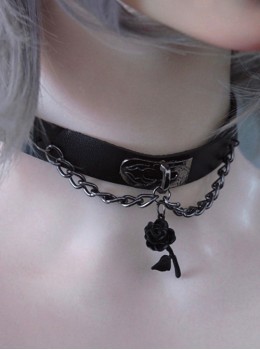 Exquisite Black Rose Cool Metal Chain Lock Pendant Gothic Lolita Imitation Leather Necklace