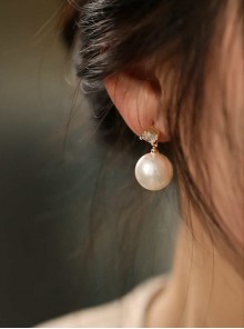 Light Luxurious White Pearl Retro Fringe Palace Cheongsam Accessory Simple Temperament Classical Lolita Stud Earring