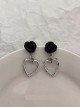 Dark Black Flower Versatile Vintage Thorns Rose Alloy Heart Sweet Cool Gothic Lolita Earrings