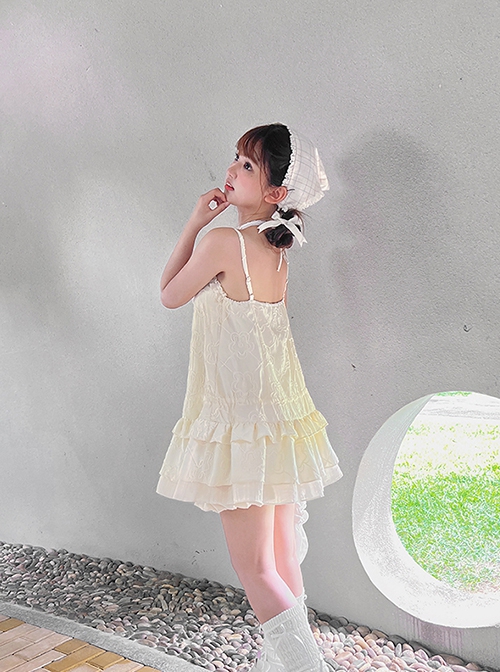 A Small Cloud Series Retro Low Waist Plaid Jacquard Lace Kawaii Fashion Halter Sleeveless Suspender Dress Shirt Pants Set