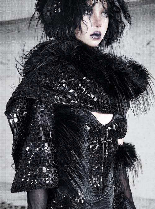 Shadow Of Snake Eyes Series Black Gothic Punk Lush Black Long Fur Multi-Wear Warm Windproof Large Scarf