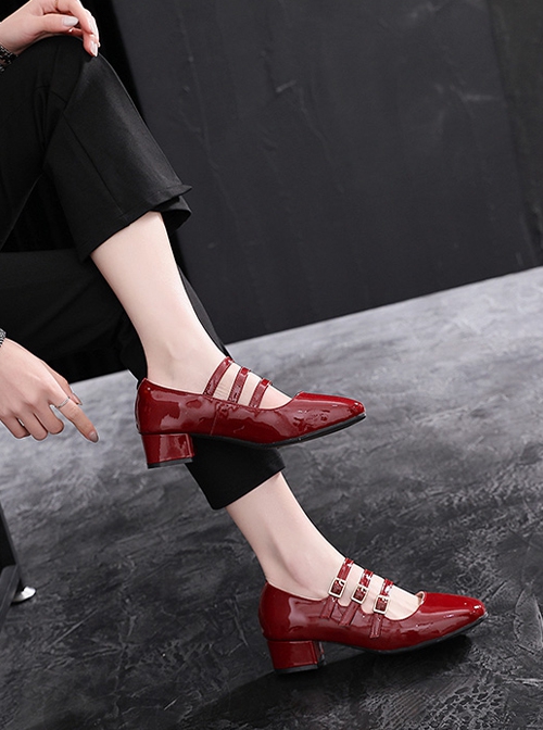 Elegant Classic Lolita Vintage Three Buckle Strap Square Toe Patent Leather Cowhide Mary Jane Shoes