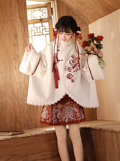 Spirit Snake Drum Series Chinese Style New Year Modified Hanfu Exquisite Embroidery Horse Face Skirt Fur Edge Cloak Set