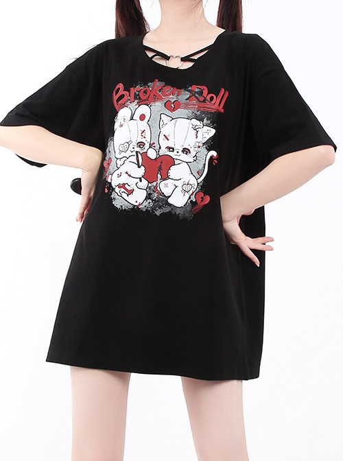 Broken Doll Series Dark Doll Print Metal Heart Button Decoration Kawaii Fashion Black Loose Short Sleeves T Shirt