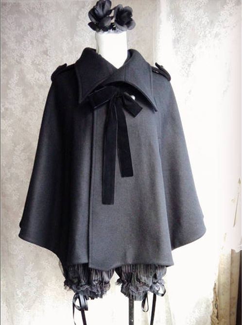 Lolita cloak 2024